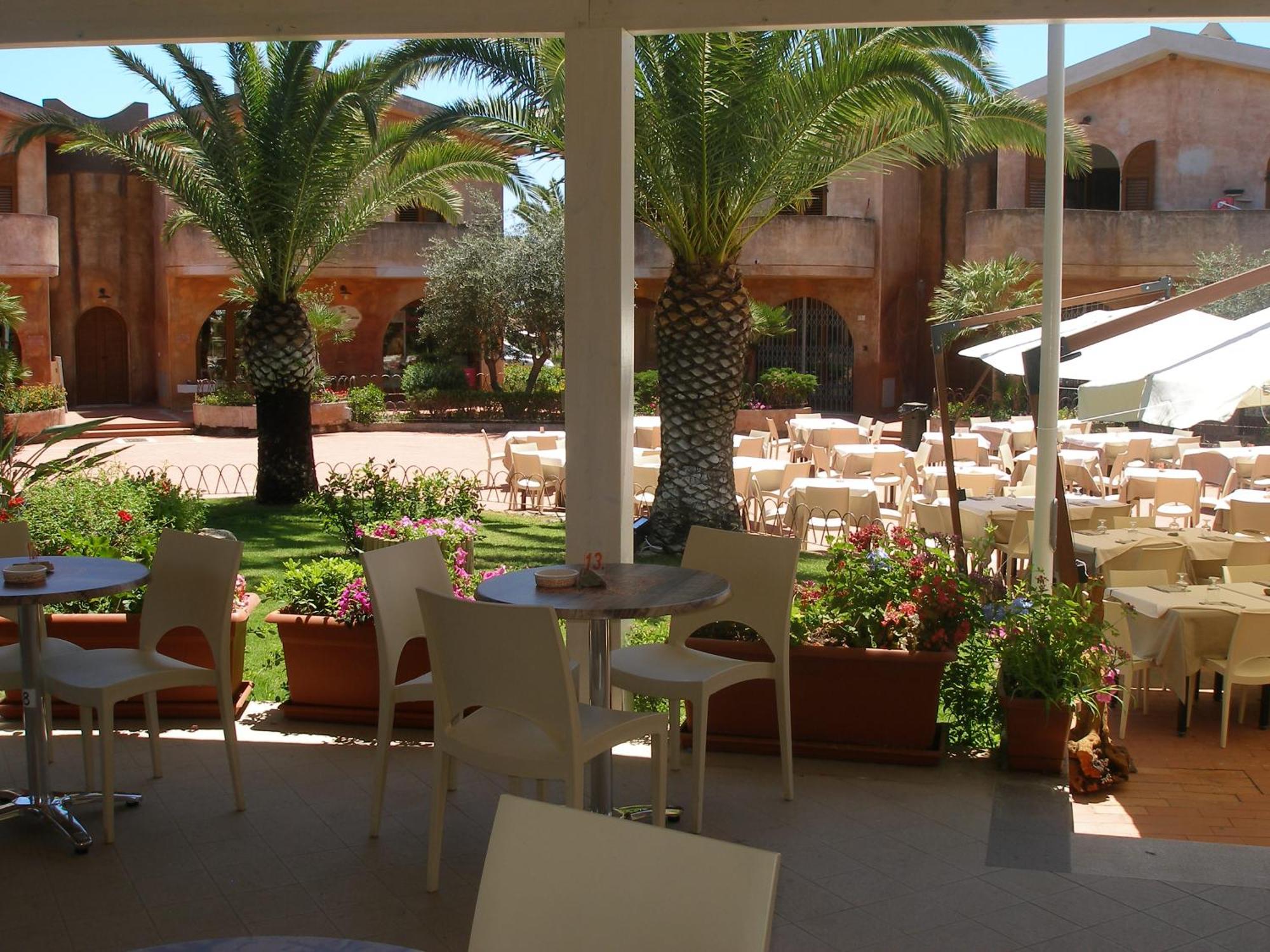 Le Residenze Di Piazza Italia Appartement Costa Rei Buitenkant foto